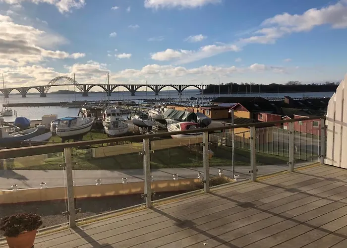 Lägenhet Feriecentret Osterso Faergegard *