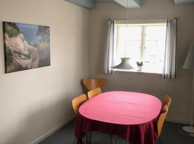 Lägenhet Feriecentret Osterso Faergegard *